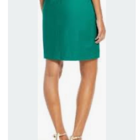 Lilly Pulitzer®
Dana Stretch
Sheath Dress - Picture 14 of 16